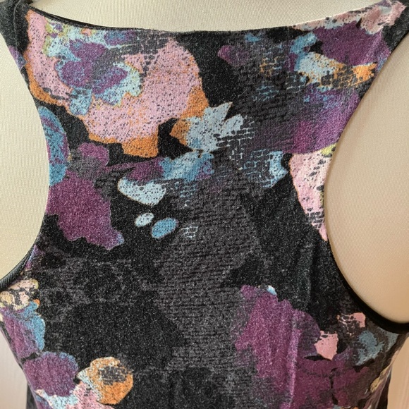 American Rag floral print top - Picture 3 of 6